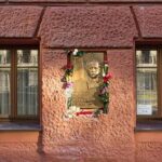 Народний Рух України звертається з приводу факту наруги над меморіальним барельєфом Героя України, засновника та багаторічного лідера Народного Руху України В’ячеслава Чорновола